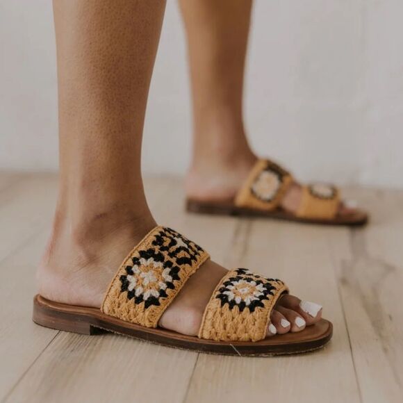 FREE PEOPLE Juliet Crochet Sandals / Multi Combo - Picture 1 of 7